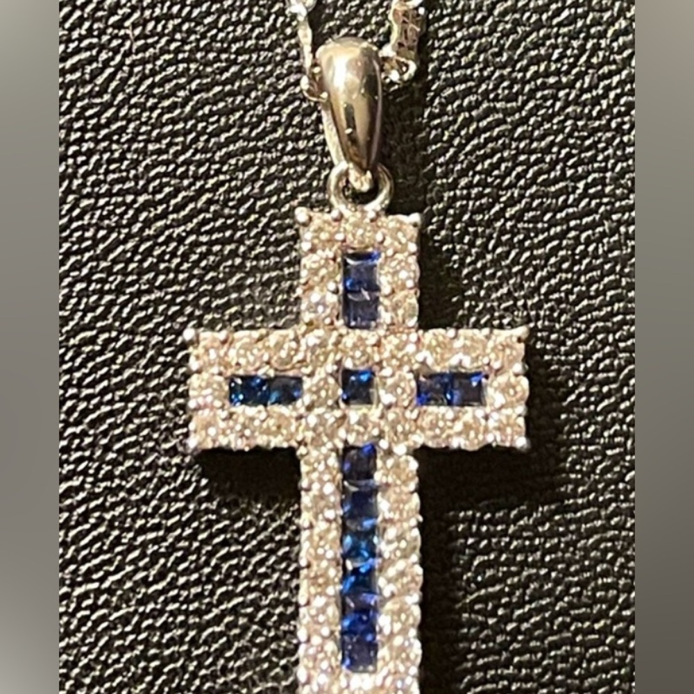 SOLD ✅SOLD SOLD 14K WHITE GOLD ITALY WITH 1.5 CT NATURAL DIAMOND  Blue sapphire